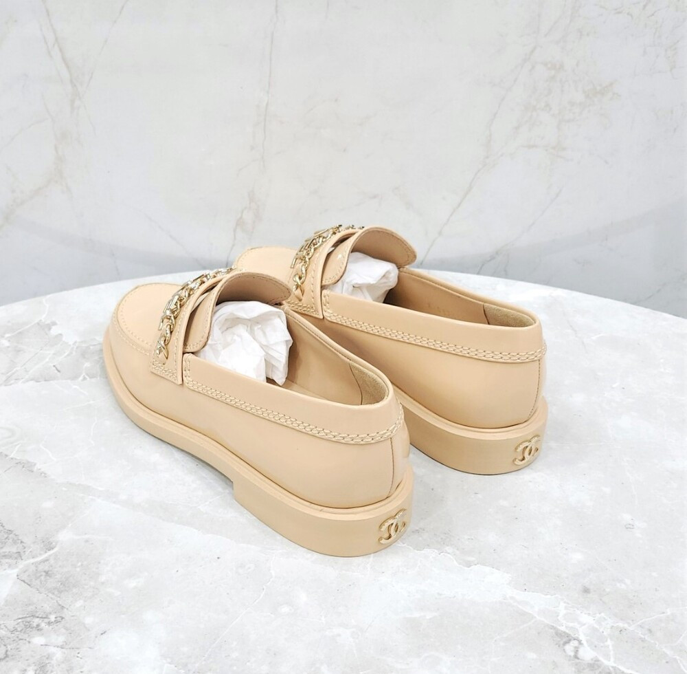 [럭스유] (새상품) 35.5 / 샤넬 이니셜 페이던트 체인 로퍼