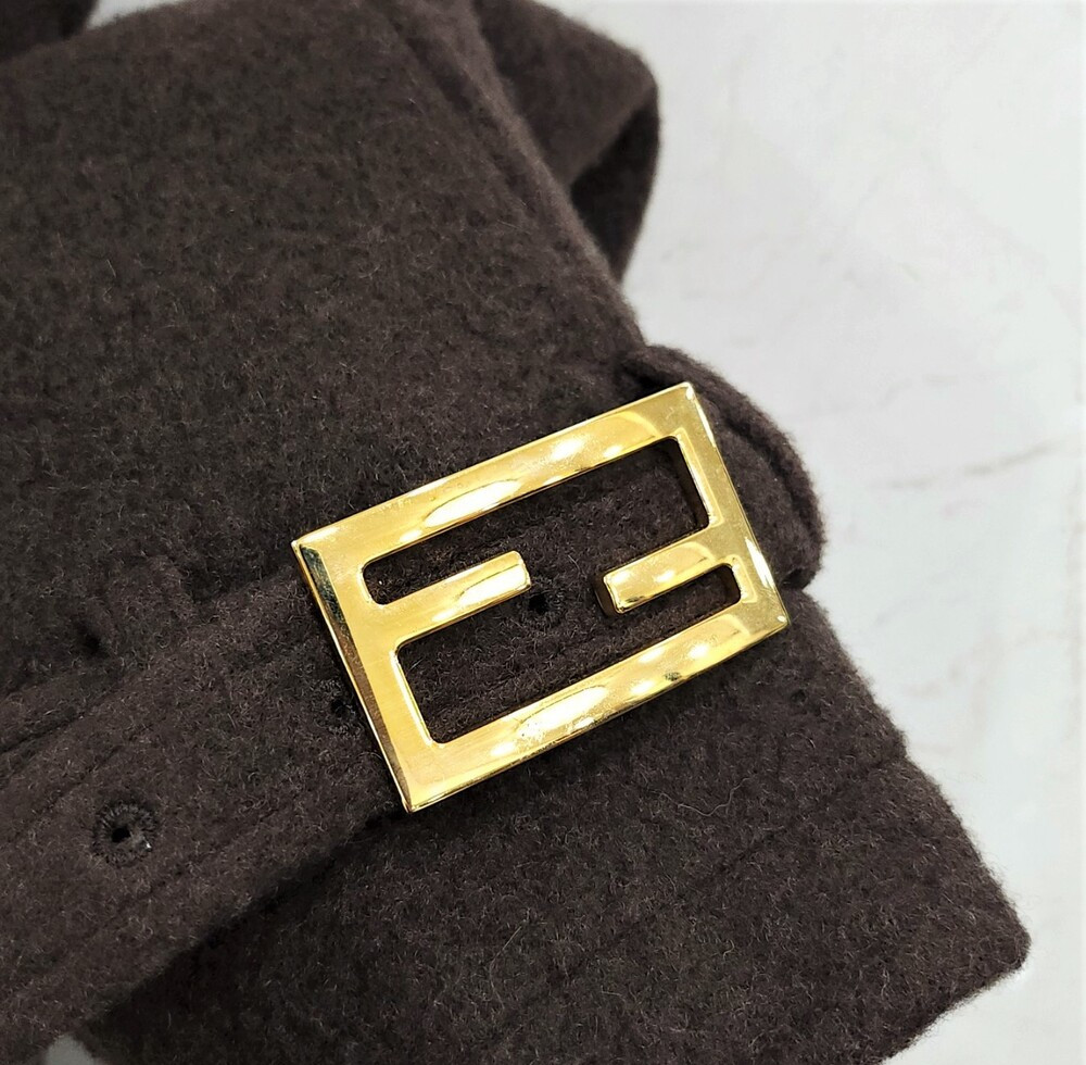 [럭스유] 48 / 펜디 견장 벨티드 캐시미어 코트