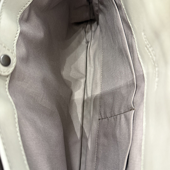 보테가베네타 인트레치아토 도큐먼트 클러치 406021