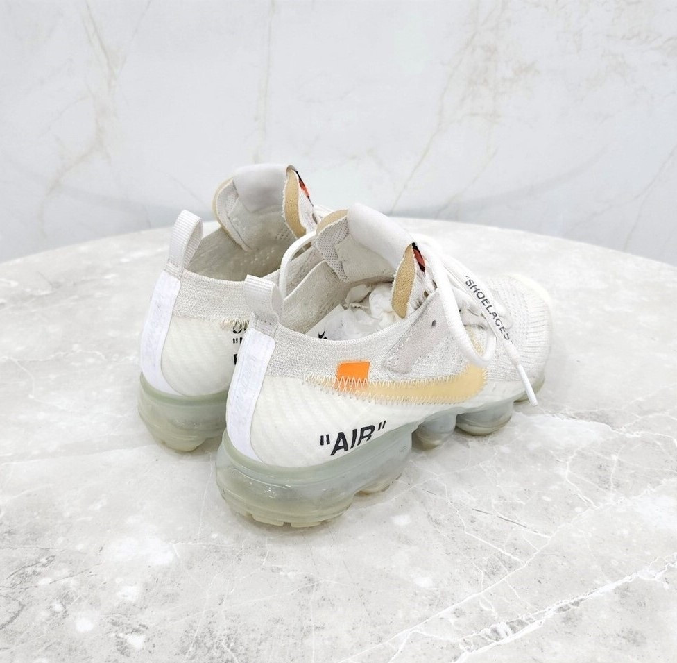 [럭스유] 230 / 나이키 X 오프화이트 더 텐 화이트 베이퍼맥스 스니커즈