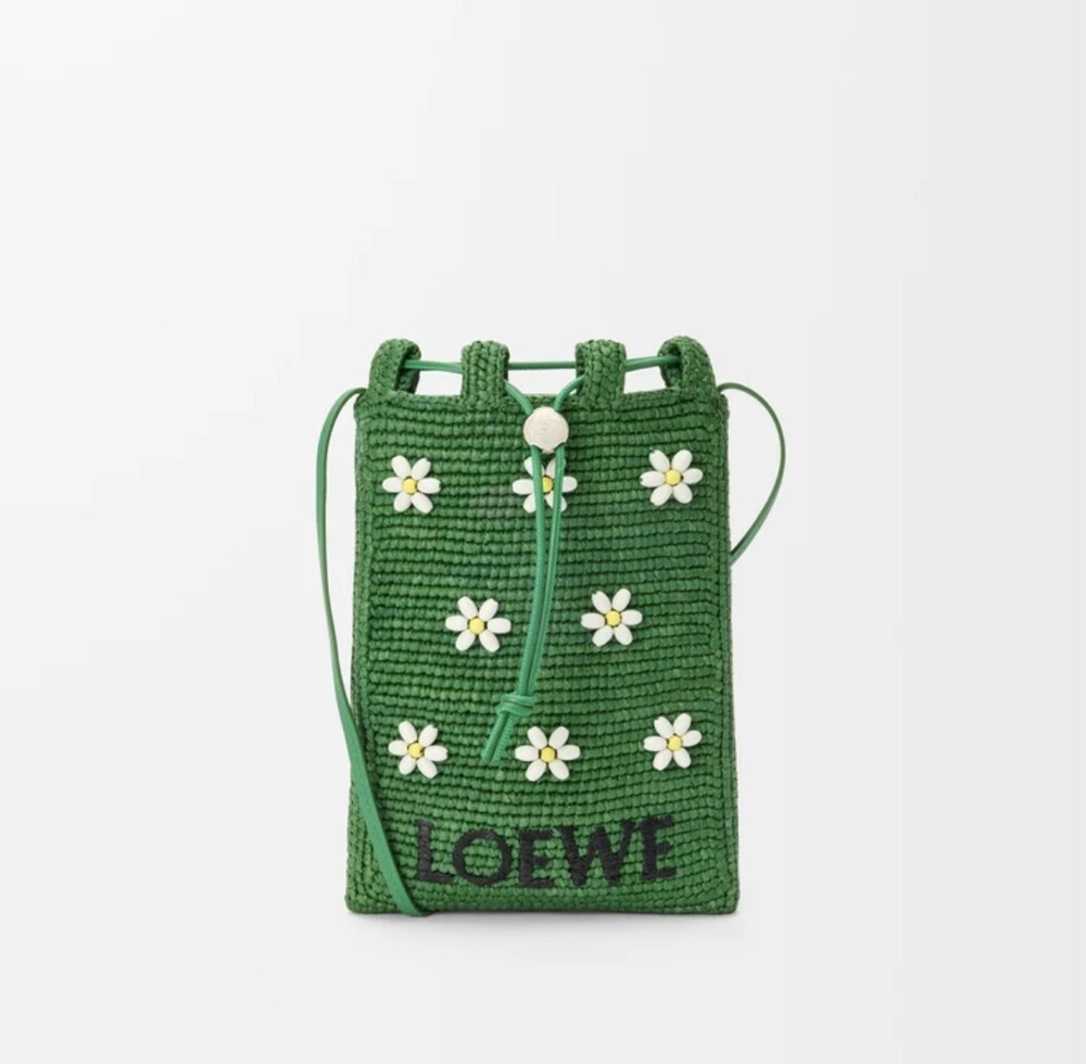 [럭스유] (새상품) 로에베 드로우스트링 포켓 라피아 그린 크로스백