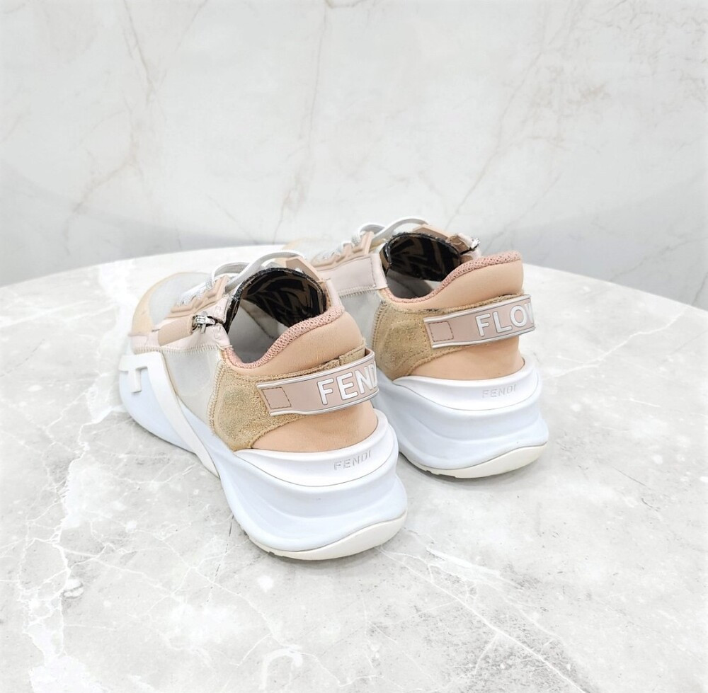 [럭스유] 36 / 펜디 플로우 로고 러너 스니커즈