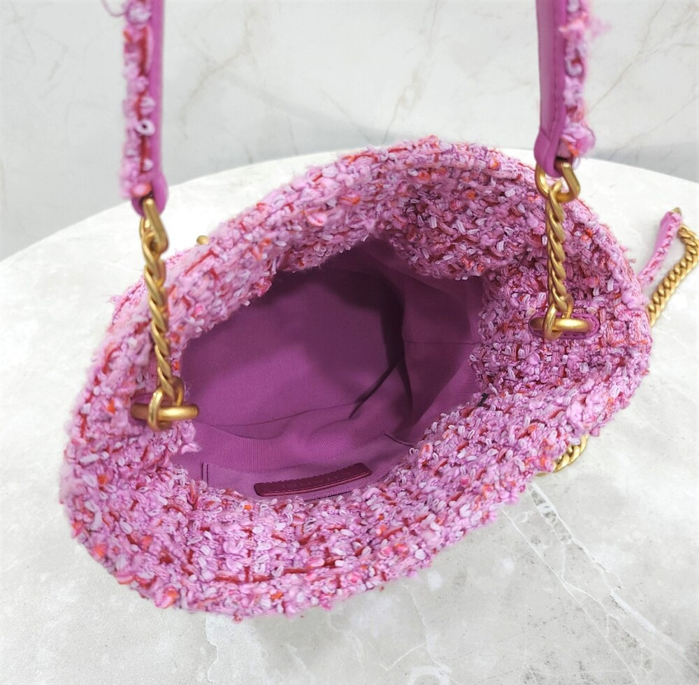 샤넬 CC로고 시즌 트위드 버킷백 핑크 AS3116