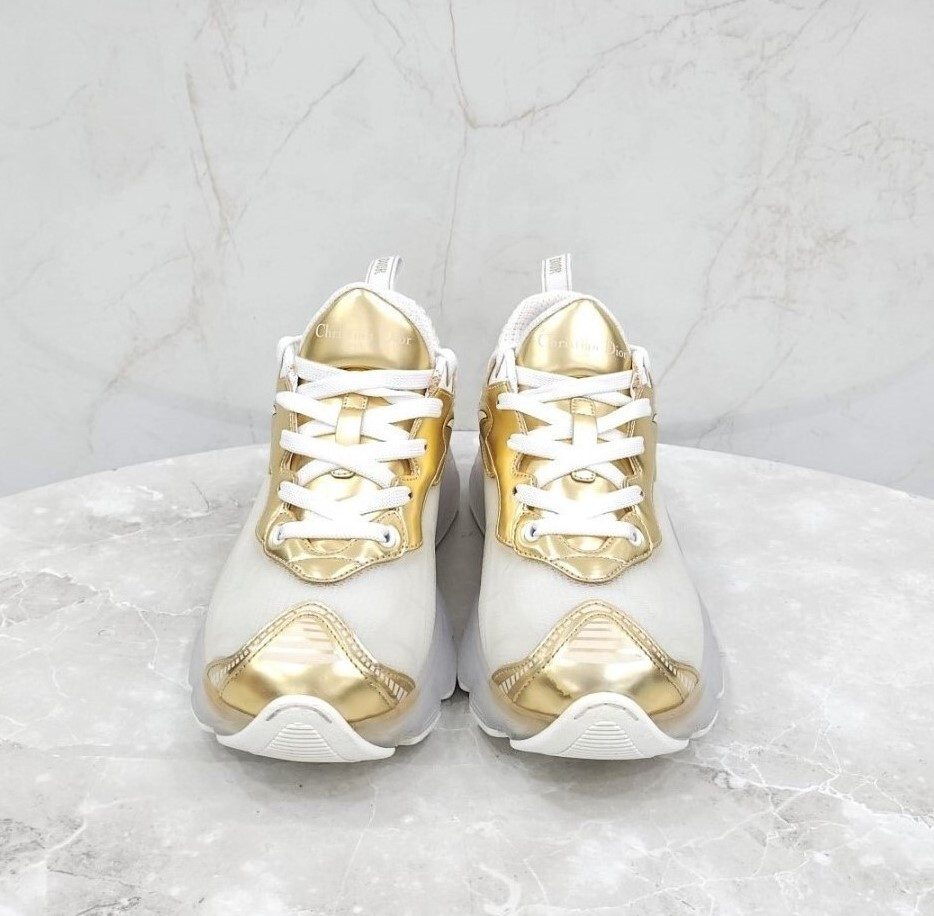 [럭스유] 39 / 디올 바이브 테크니컬 스니커즈