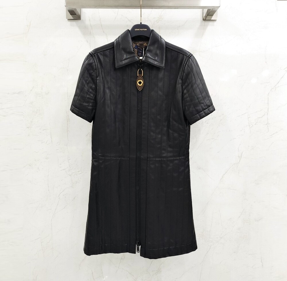 [럭스유] (새상품) 36 / 루이비통 핀 스트라이프 레더 집업 원피스