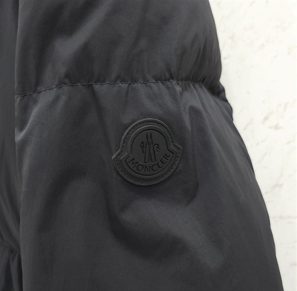 [럭스유] 3 / 몽클레어 EUSTACHE 로고 후드 다운 패딩 점퍼