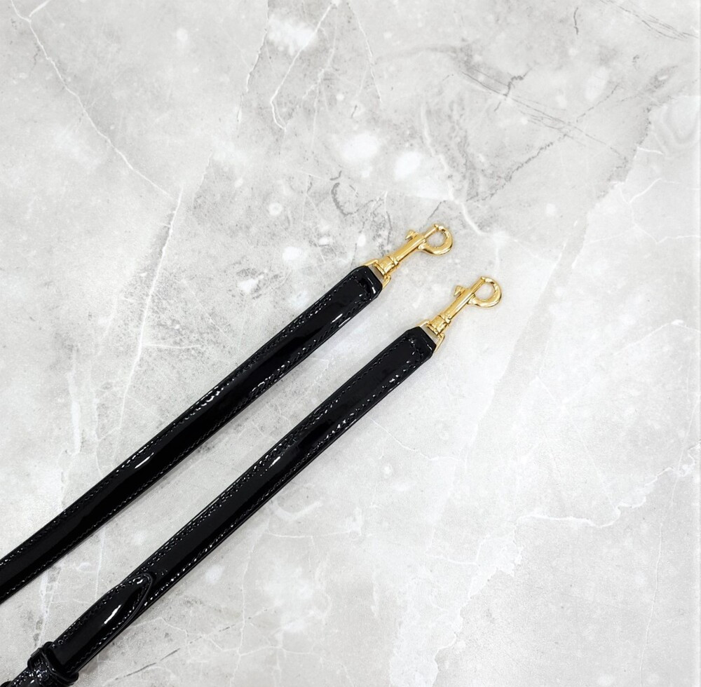 [럭스유] 셀린느 틴 나노 트리오페 에나멜 토트 숄더백 118113FYJ.38NO