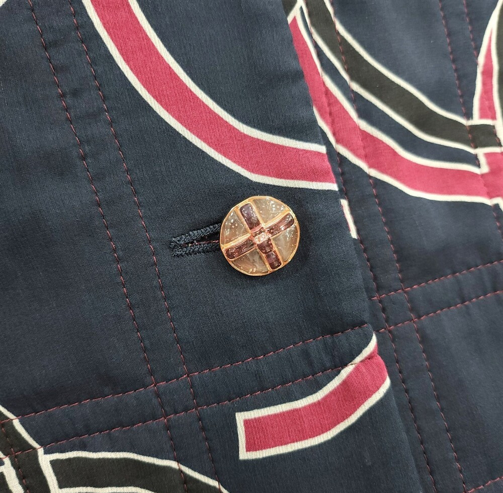 [럭스유] 40 / 샤넬 CC로고 쇼라인 실크 자켓 P74766