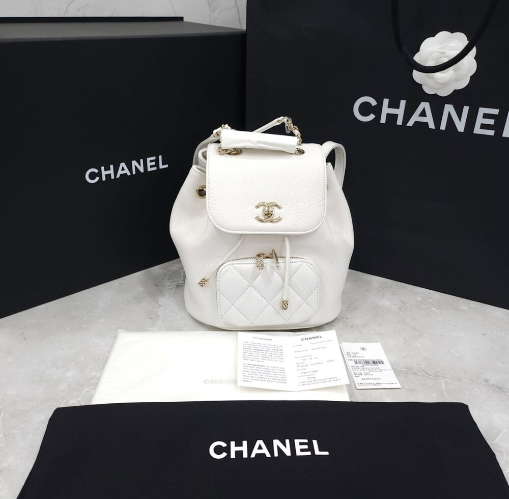 [럭스유] (새상품) 샤넬 비지니스 어피니티 백팩 스몰 신형내장칩 AS3530