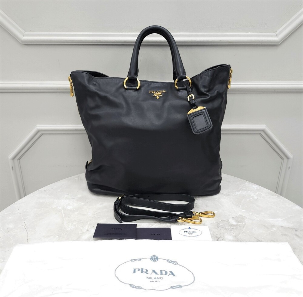 [럭스유] 프라다 소프트 카프 쇼퍼백