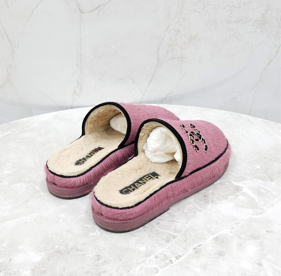 [럭스유] 36 / 샤넬 CC로고 시어링 스웨이드 뮬 핑크 G38648