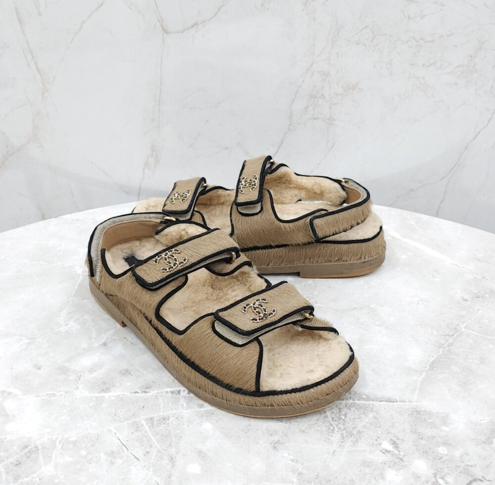 [럭스유] 36.5 / 샤넬 CC로고 벨크로 송치 샌들 G35927