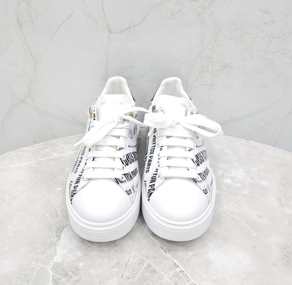[럭스유] 42 / 루이비통 멀티로고 타임아웃 스니커즈