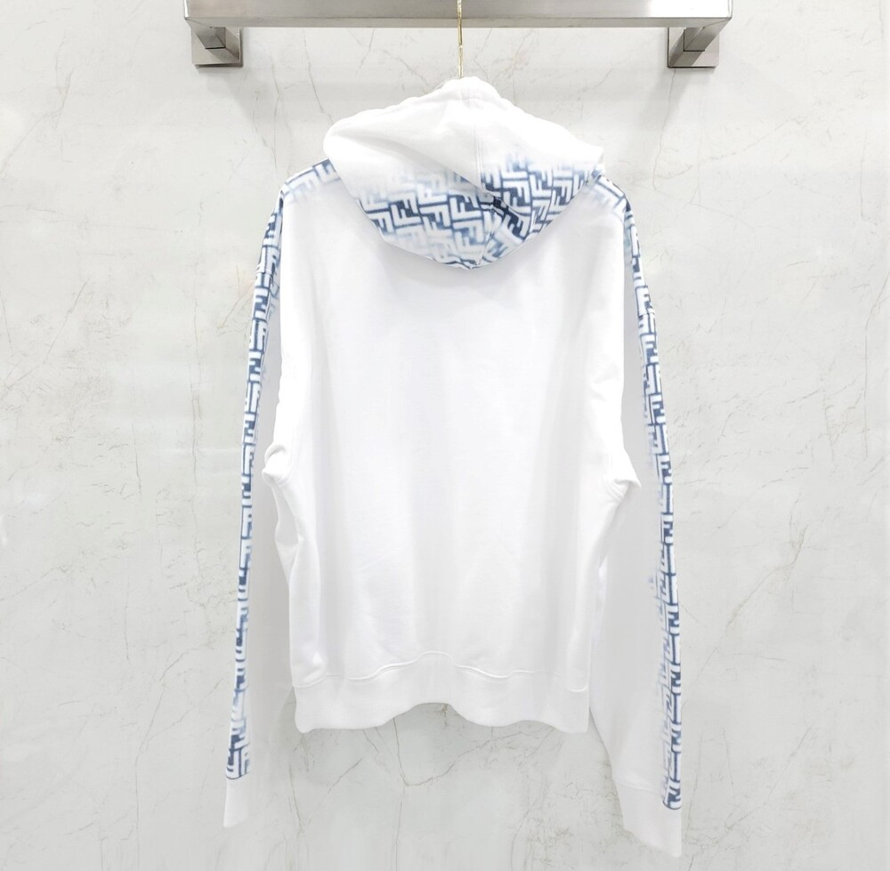 [럭스유] (새상품) L / 펜디 FF 그라디언트 후드 티셔츠