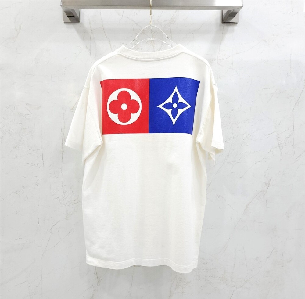 [럭스유] L / 루이비통 화이트 로고 프린팅 플라워 반팔 티셔츠