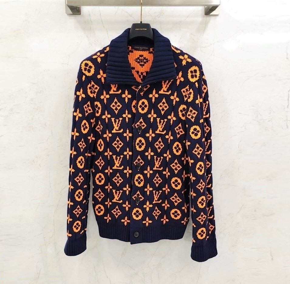 [럭스유] XXL / 루이비통 모노그램 시그니처 자카드 가디건 1AAU8U