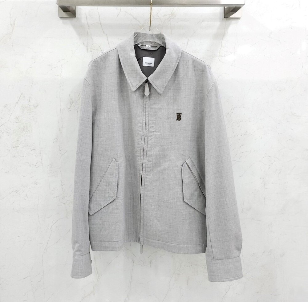 [럭스유] 52 / 버버리 그레이 TB로고 집업 자켓