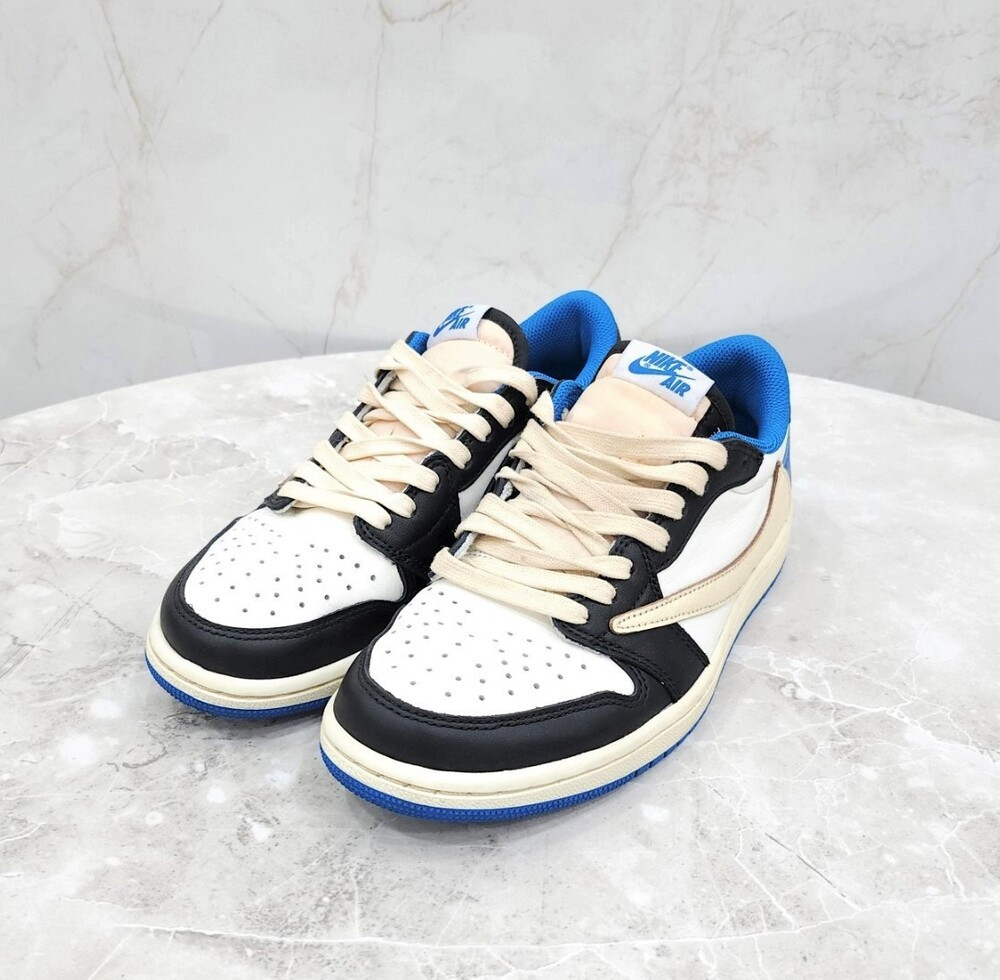 [럭스유] UK5.5 / 나이키 X 프라그먼트 조던1 스캇 로우