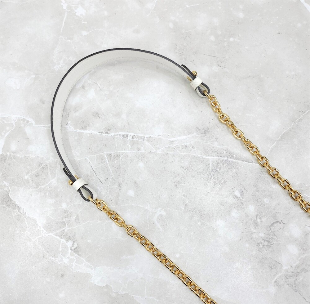 [럭스유] 루이비통 LV 게임온 트위스트 에피 체인 숄더백 M57460