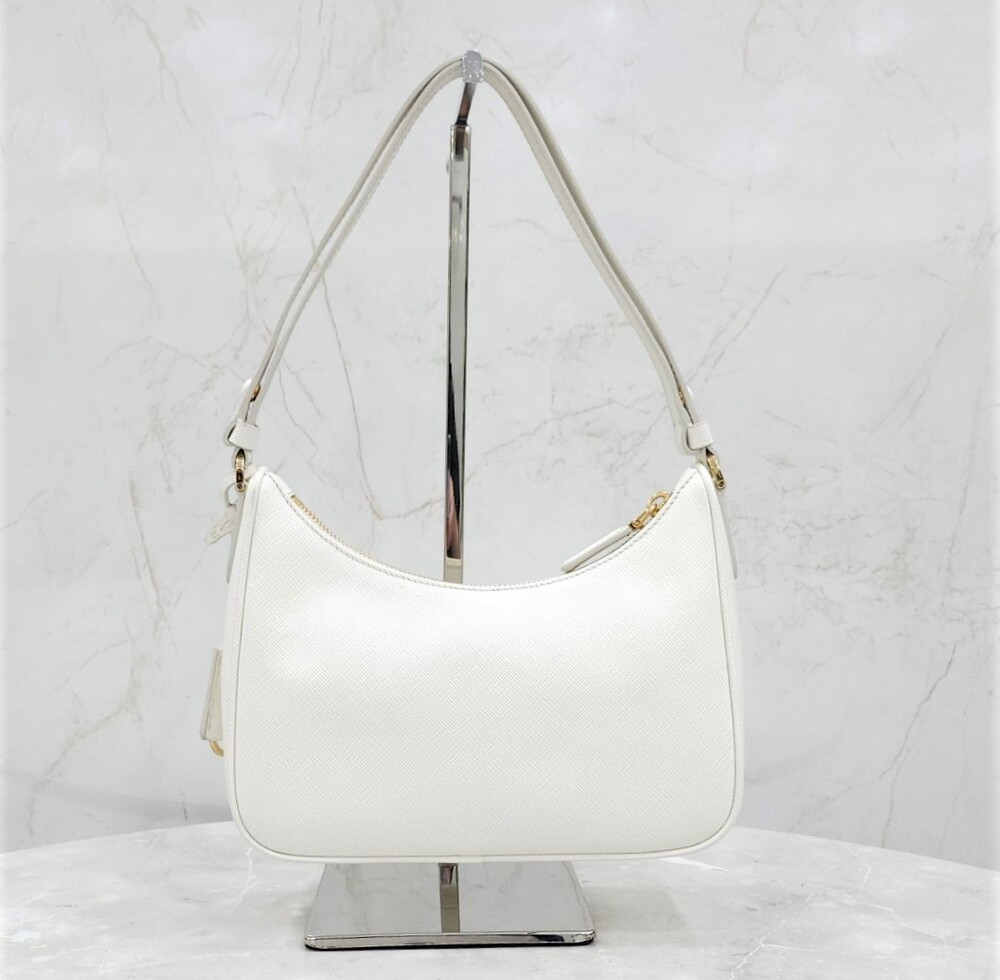 [럭스유] 프라다 삼각로고 사피아노 레더 미니 호보백 1BC204