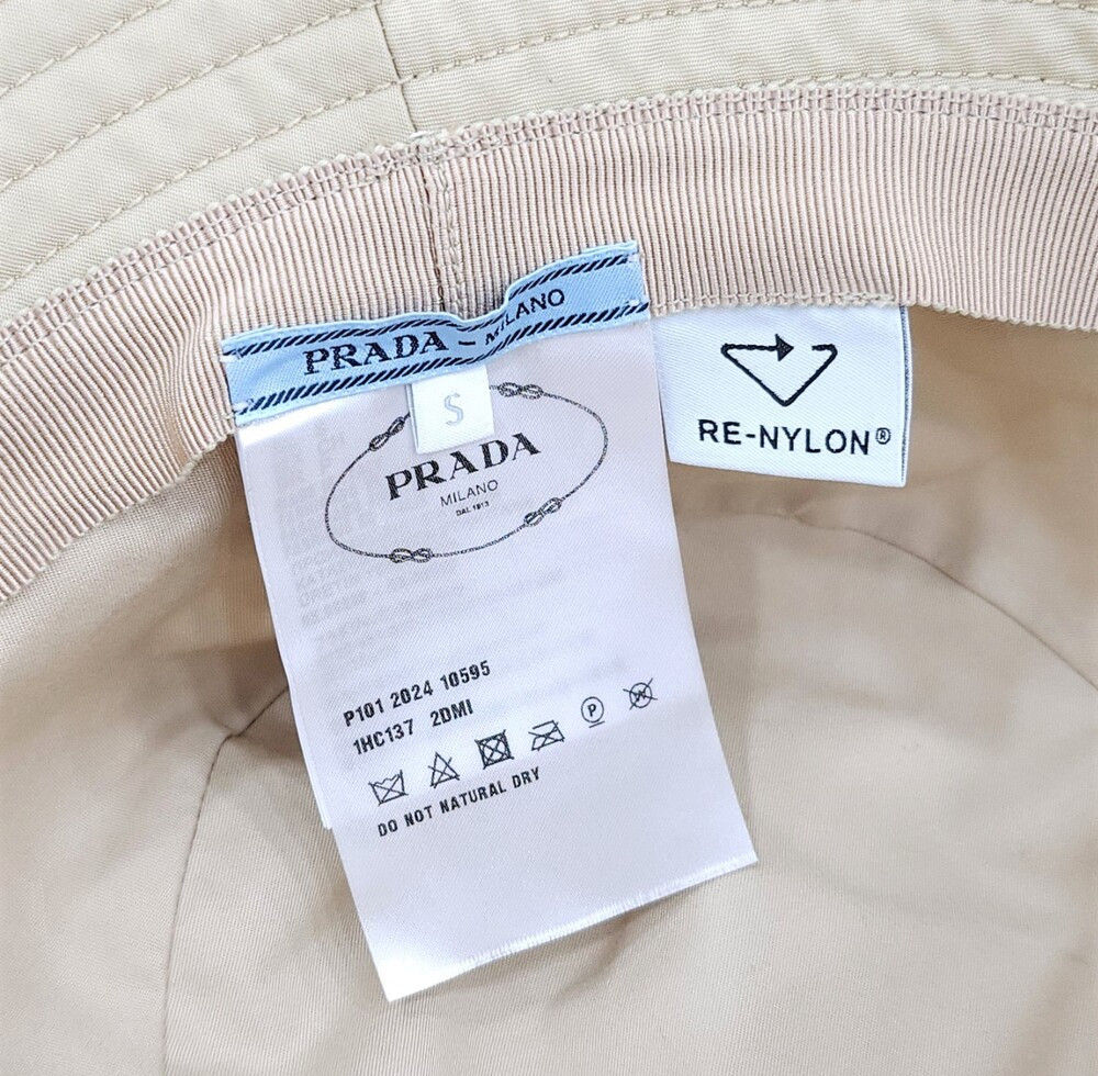 [럭스유] 프라다 삼각로고 리나일론 버킷햇 S