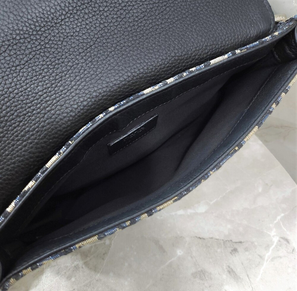 [럭스유] 디올 오블리크 자카드 새들 파우치 크로스백 1ADPO095YKY