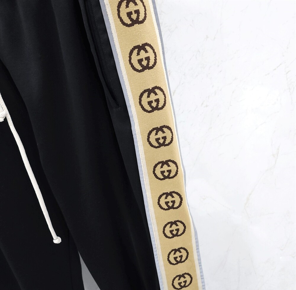 [럭스유] S / 구찌 GG 테크니컬 트랙 팬츠