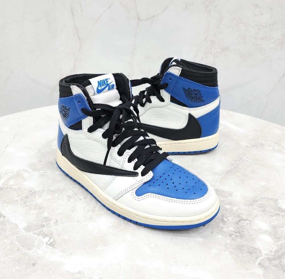 [럭스유] 250 / 나이키 X 스캇 프라그먼트 조던1 하이 스니커즈