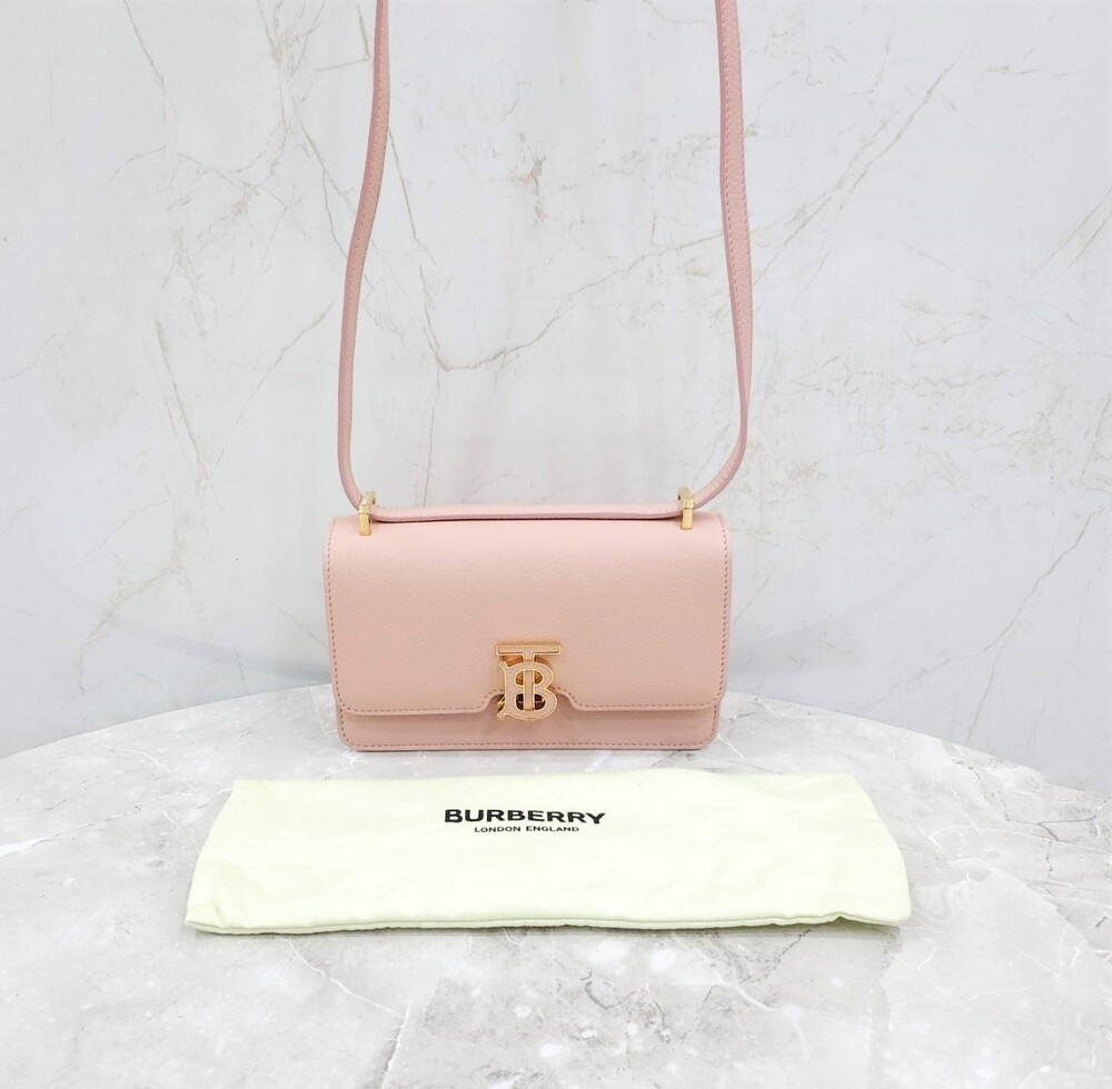 [럭스유] (새상품) 버버리 미니 TB 레더 크로스백 핑크 8063128