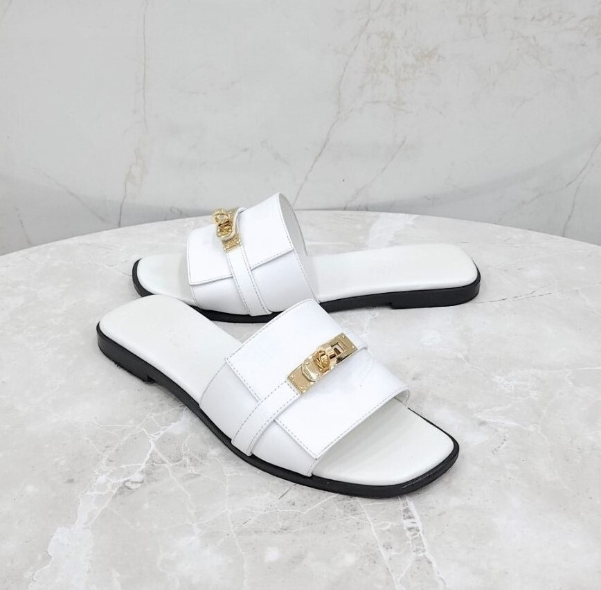 [럭스유] 37 / 에르메스 화이트 줄리아 켈리 버클 샌들 H232129Z