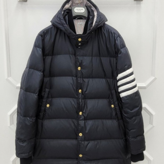 [미다스] 톰브라운 사선 완장 롱 패딩 MOD041X 3