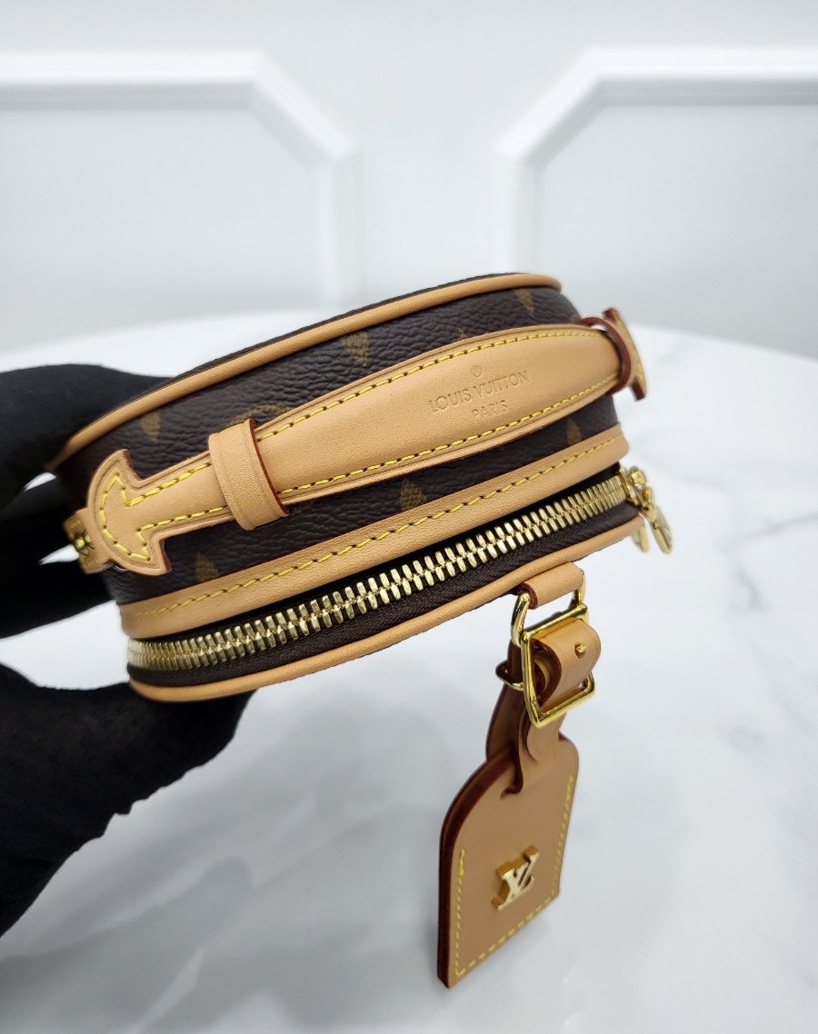 [미다스] 루이비통 모노그램 부아뜨 샤포 숄더백 M44699 내장칩