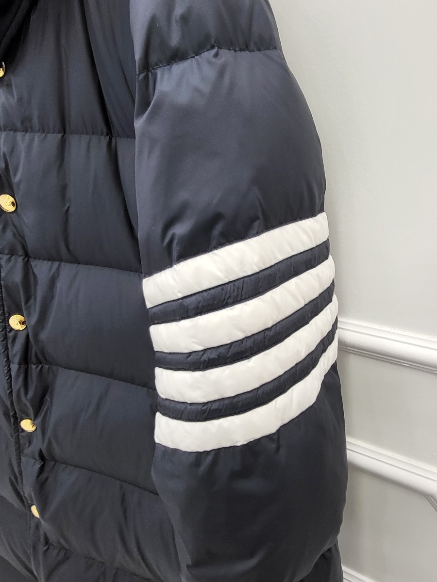 [미다스] 톰브라운 사선 완장 롱 패딩 MOD041X 3