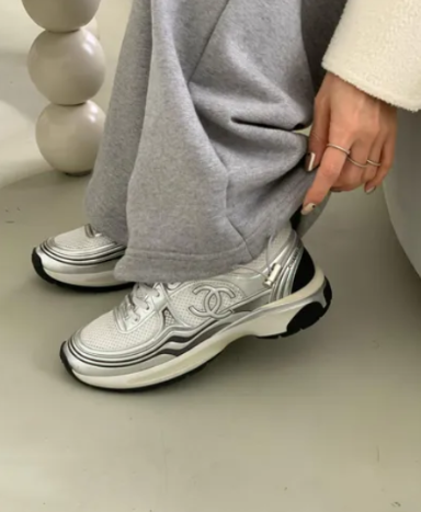 [미다스] 샤넬 CC로고 샤식스 스니커즈 G39792 37.5