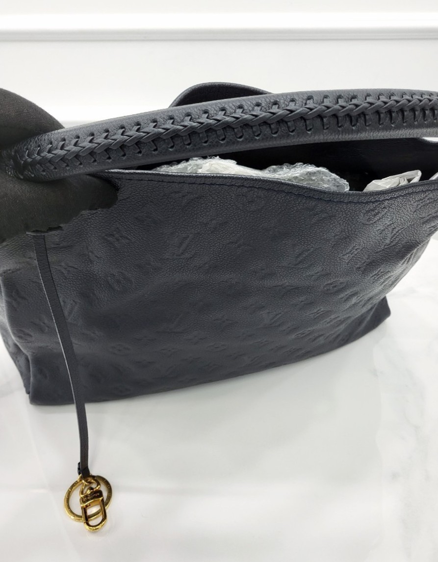 [미다스] 루이비통 앗치 MM 앙프렝뜨 숄더백 다크네이비 M93448