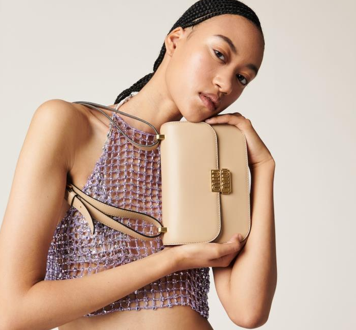 [미다스] 미우미우 로고 레더 숄더백 5BD254 샌드 베이지