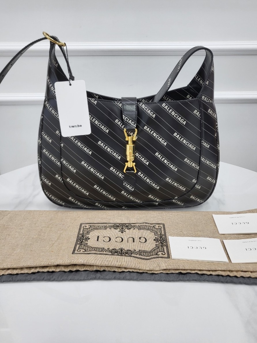 [미다스] 구찌 발렌시아가 해커 프로젝트 재키 숄더백 미디움 636712