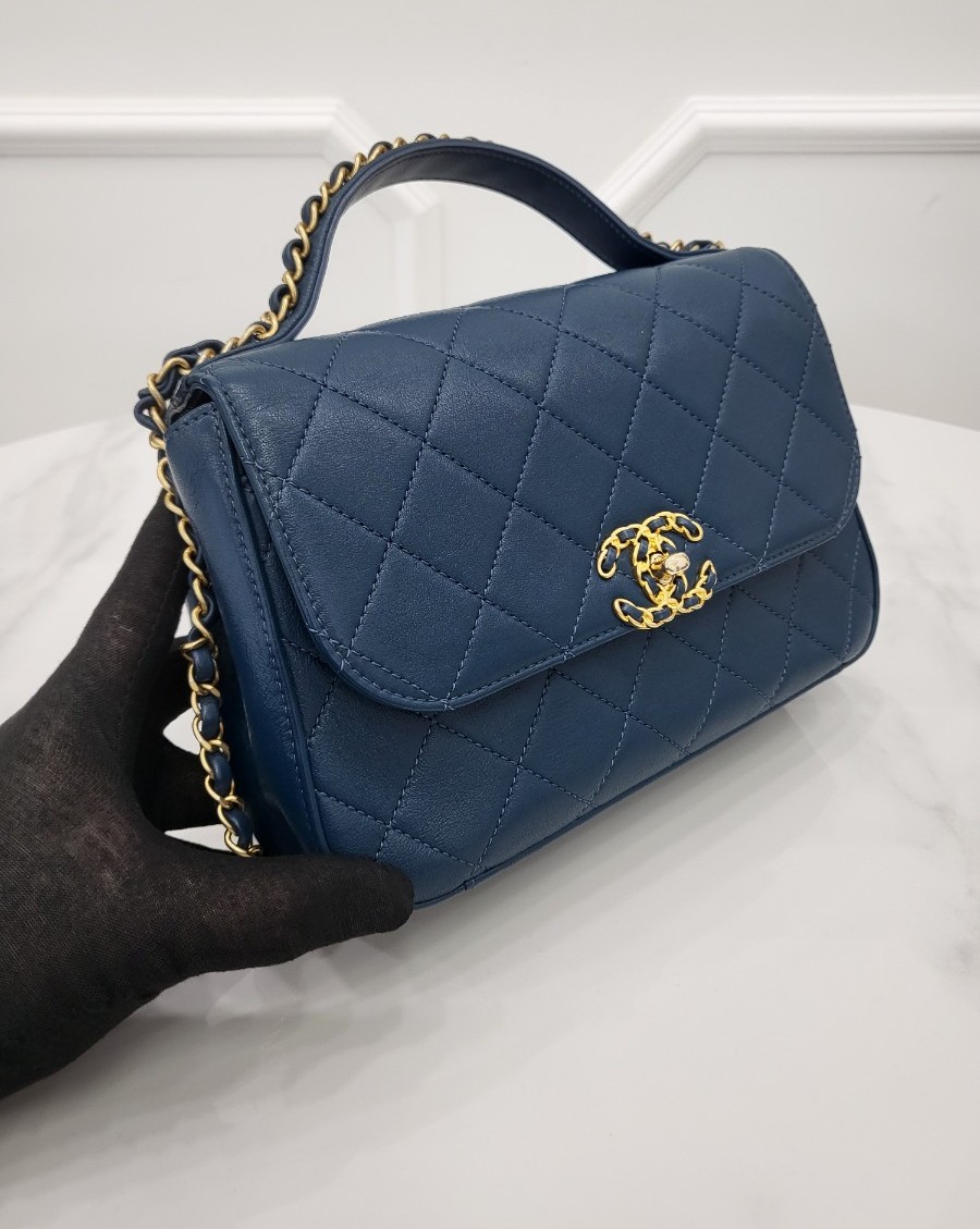 [미다스] 샤넬 19 탑핸들 시즌 금장 체인백 28번대 AS0970