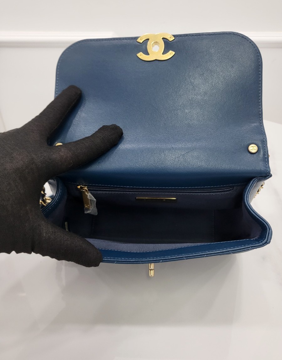 [미다스] 샤넬 19 탑핸들 시즌 금장 체인백 28번대 AS0970