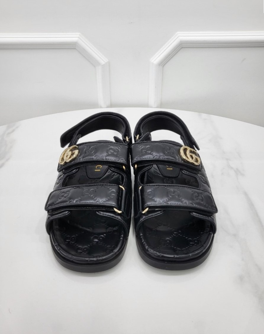 [미다스] 25SS 구찌 GG 벨크로 스트랩 샌들 816625 38