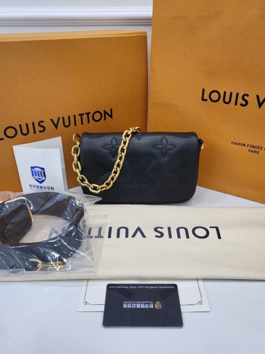 [미다스] 루이비통 버블그램 월렛 온 스트랩 숄더백 M81398