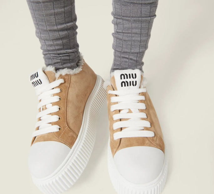 [미다스] 미우미우 시어링 디데일 스웨이드 스니커즈 5E986D 37
