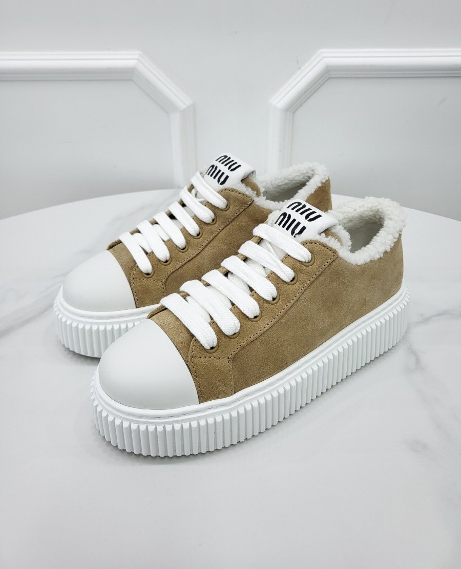 [미다스] 미우미우 시어링 디데일 스웨이드 스니커즈 5E986D 37