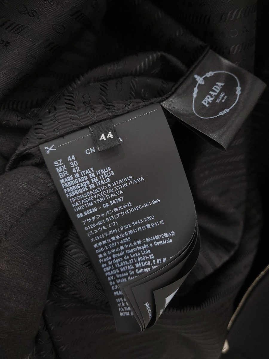 [미다스] 프라다 캐시고라 벨트 후드 코트 블랙 P629PK 44 새상품