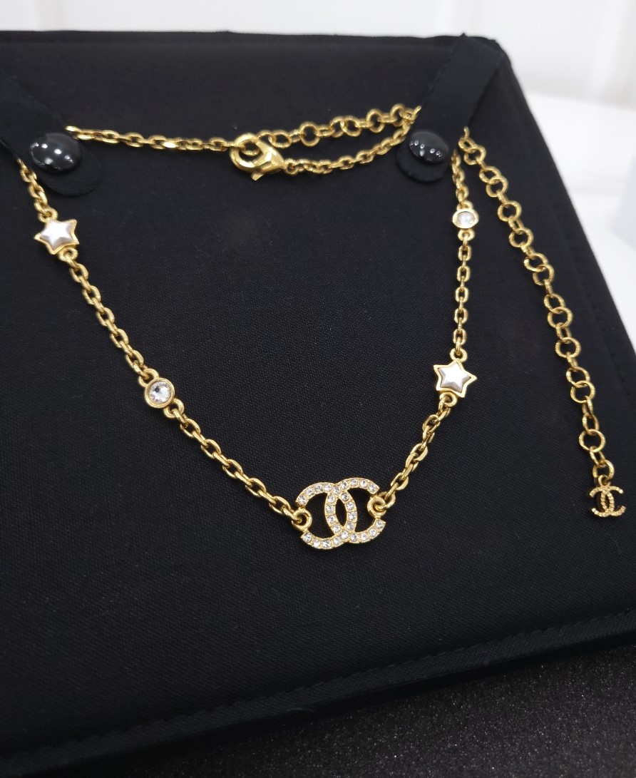 [미다스] 샤넬 24C 크리스탈 별 CC 로고 목걸이 ABC822B